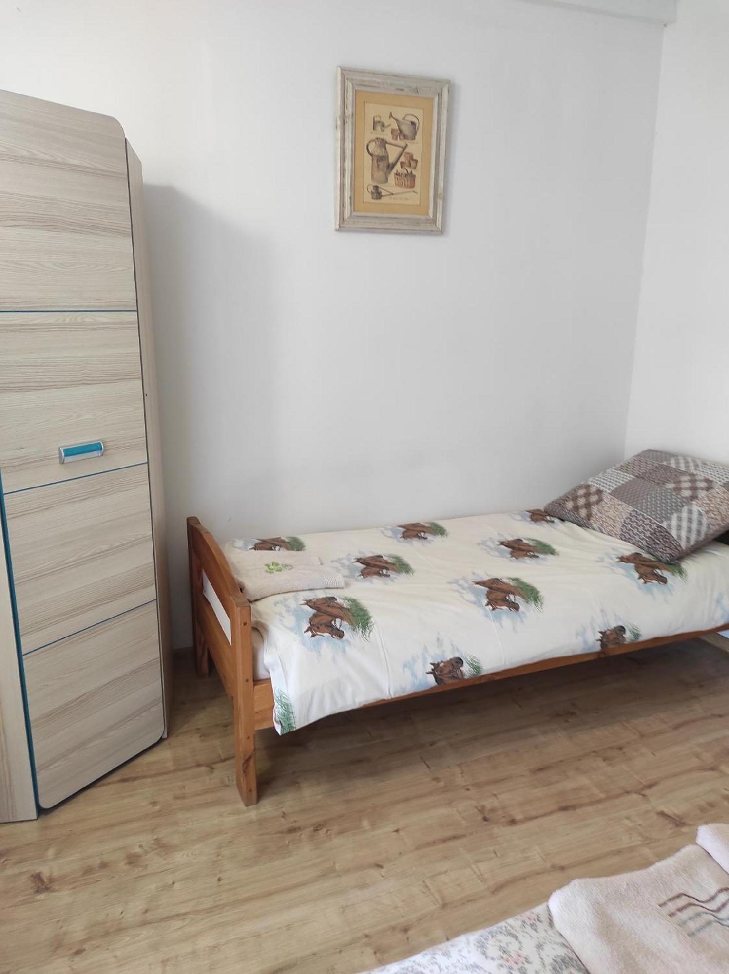 Stadnina Koni Tarka Zwierzyniec Kültér fotó